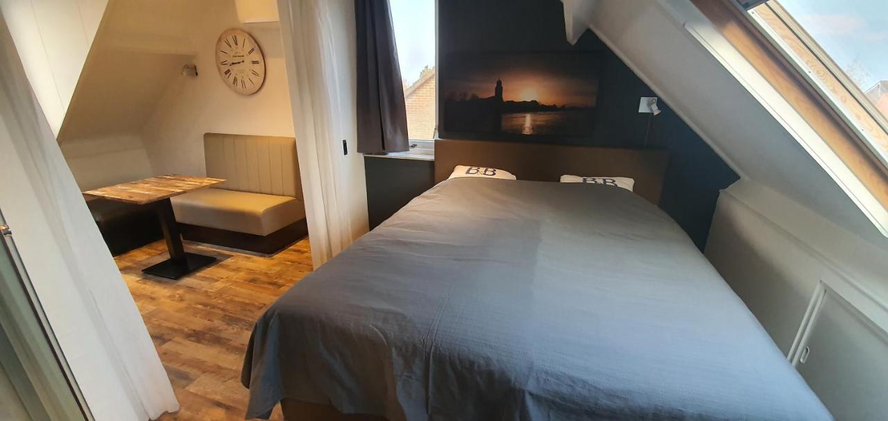Bed & Budget Mackenzieplaats Wilp Exteriér fotografie