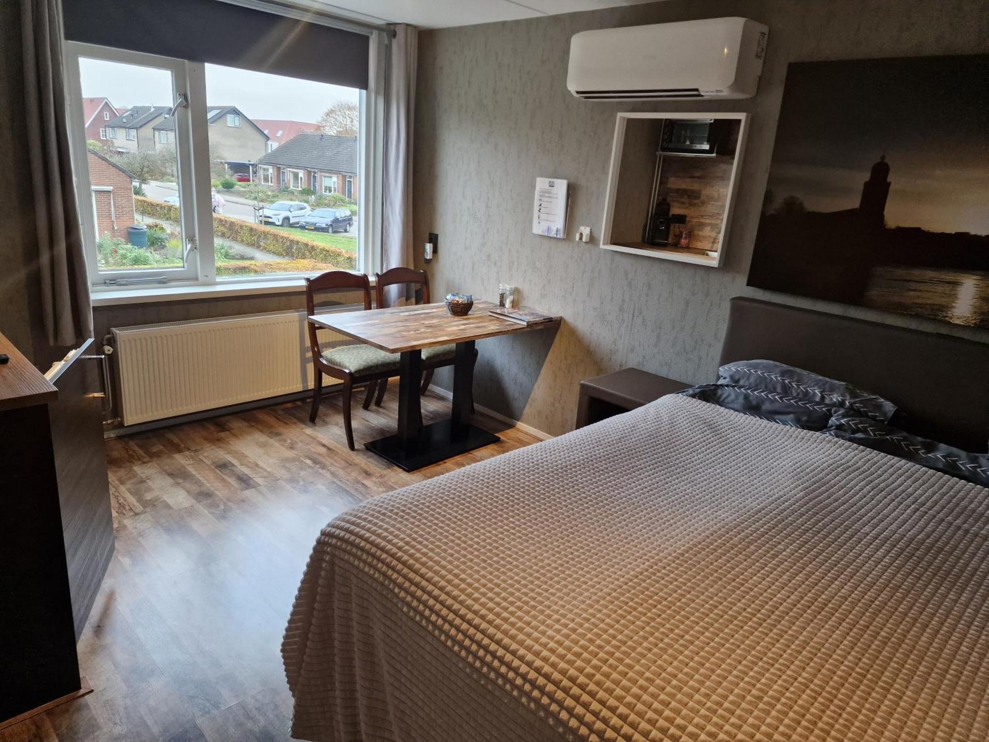 Bed & Budget Mackenzieplaats Wilp Exteriér fotografie